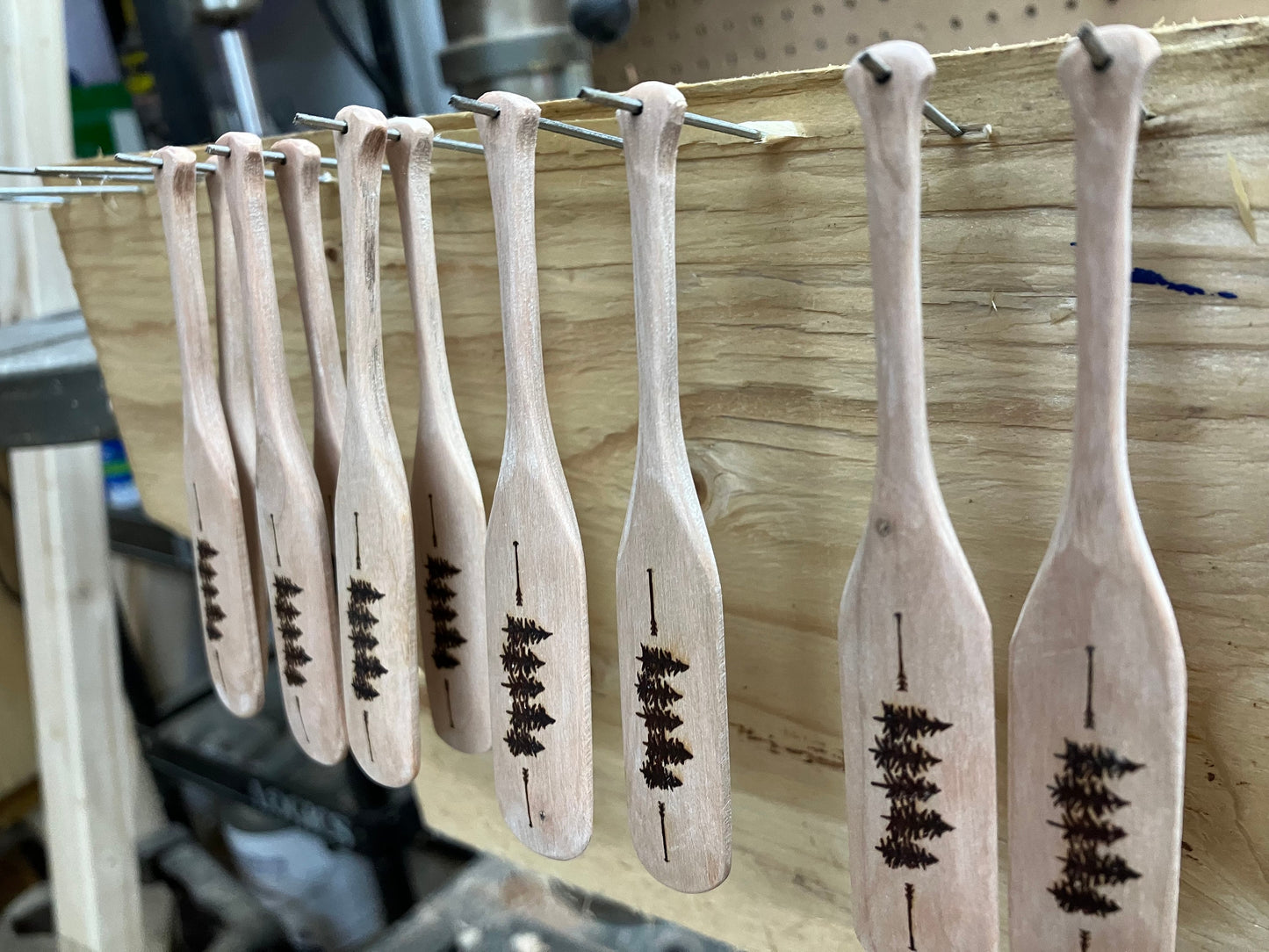 Personalized canoe paddle keychain
