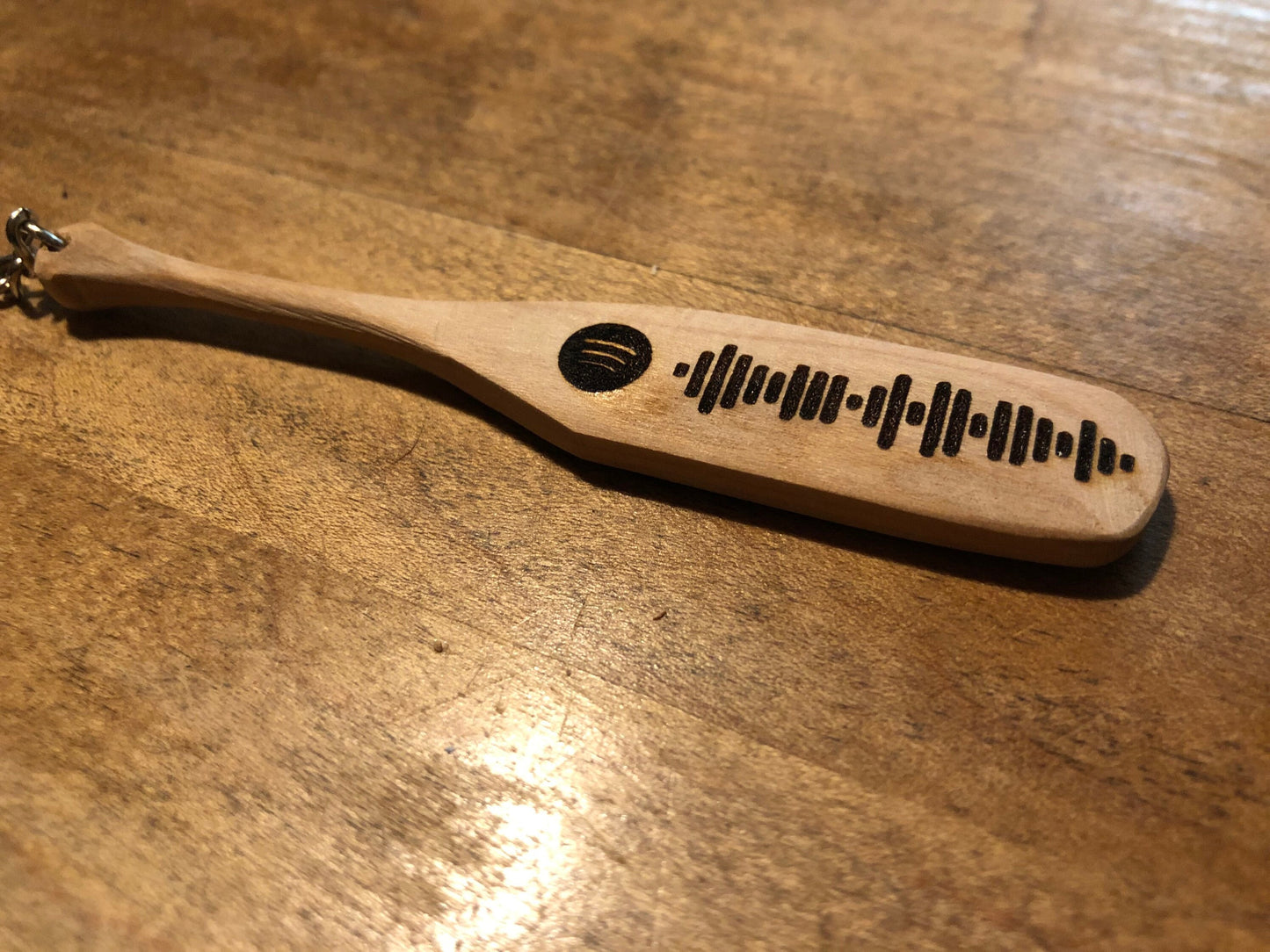 Personalized canoe paddle keychain