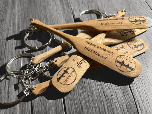 Personalized canoe paddle keychain