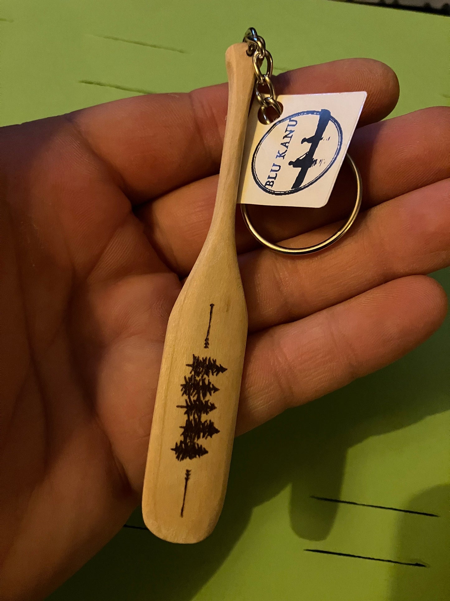 Personalized canoe paddle keychain